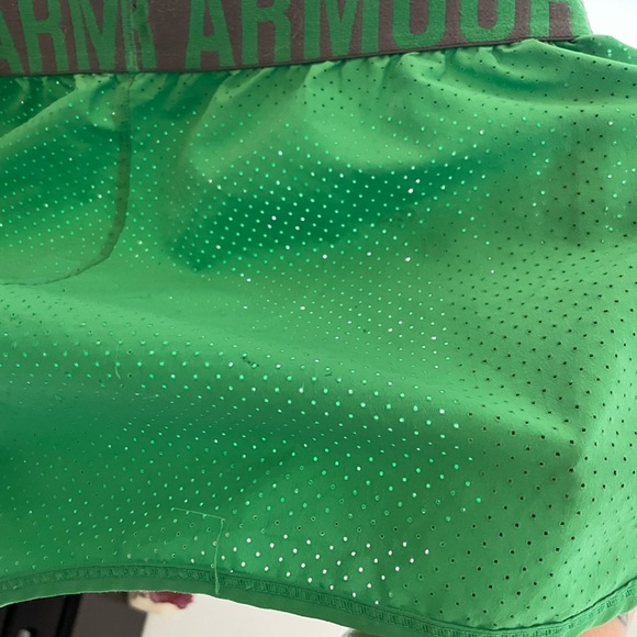 Under Armor Athletic Shorts - Picture 2 of 3